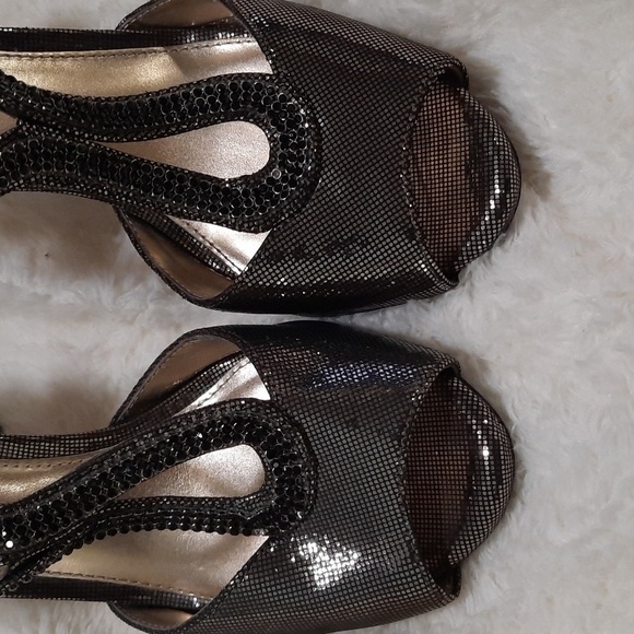 Antonio Melani Shoes - Picture 5 of 7